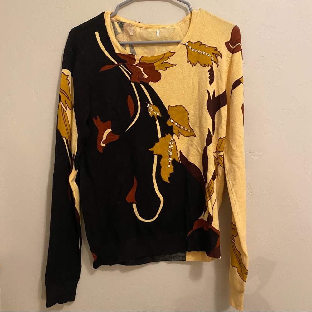 Women’s fall sweater